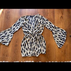 Vici blue and white twist dress